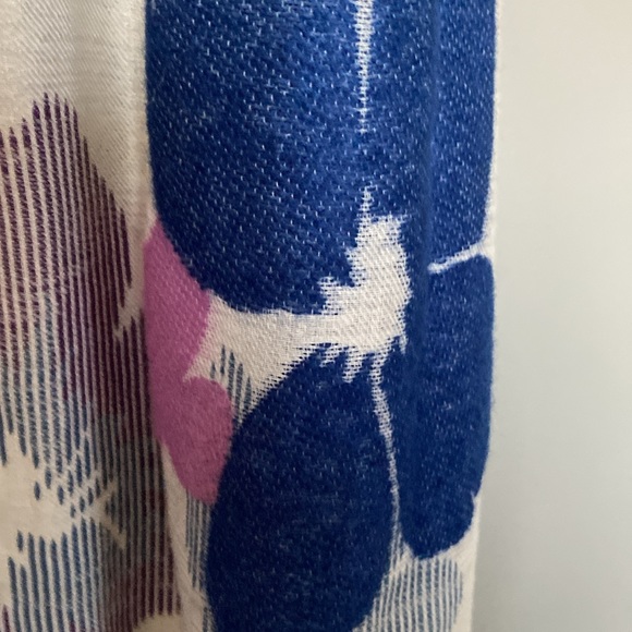 Periwinkle - Picture 4 of 6